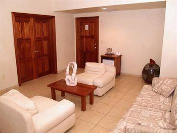 Marina Puesta Del Sol Hotel Aposentillo Екстериор снимка